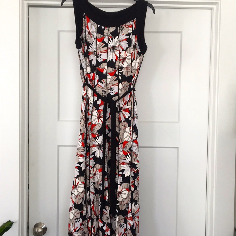 Perceptions midi dress in EUC
